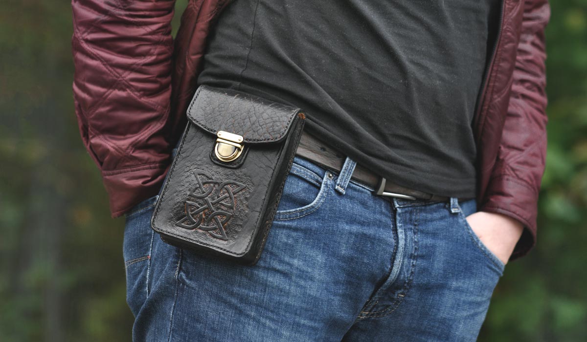 Leather belt set with light two-ways belt bag — Krislyn's Leather
