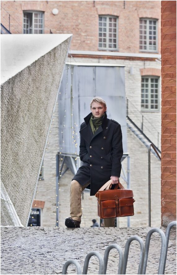 Leather briefcase with many pockets