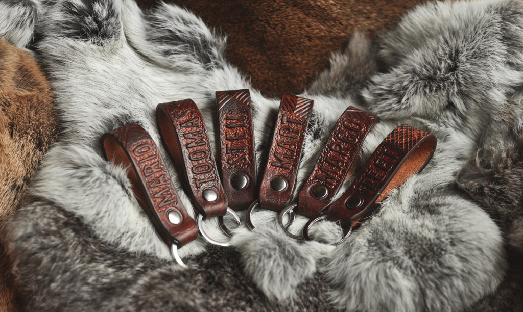 Leather key holders with carved names