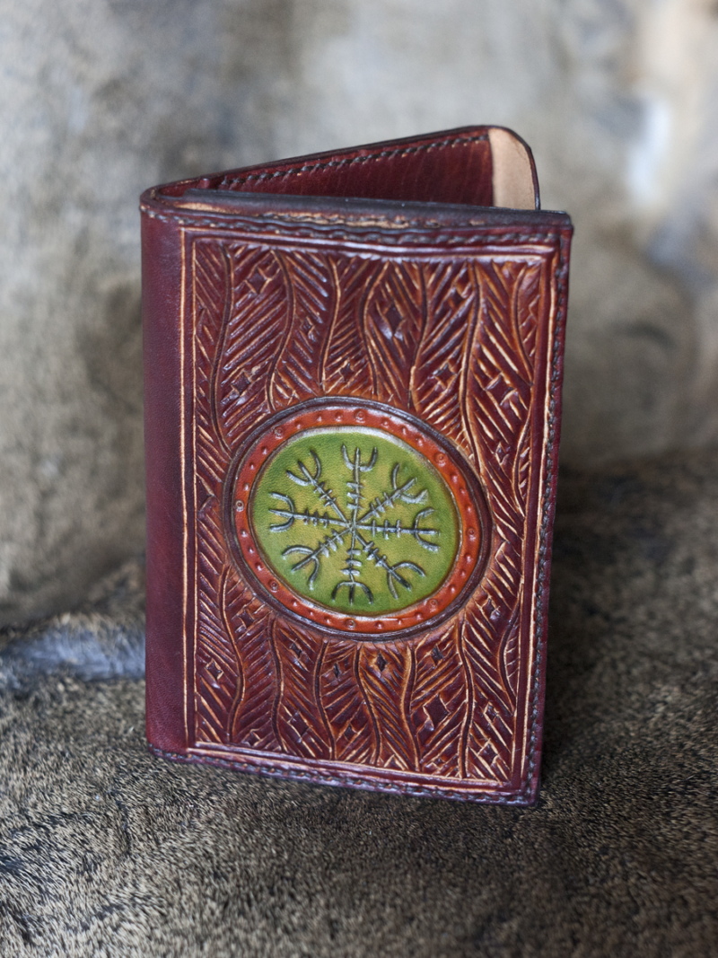 Men's leather wallet with The Helm of Awe sign