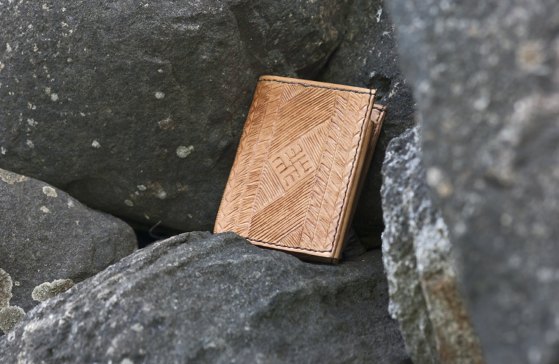 Natural leather wallet with carvings
