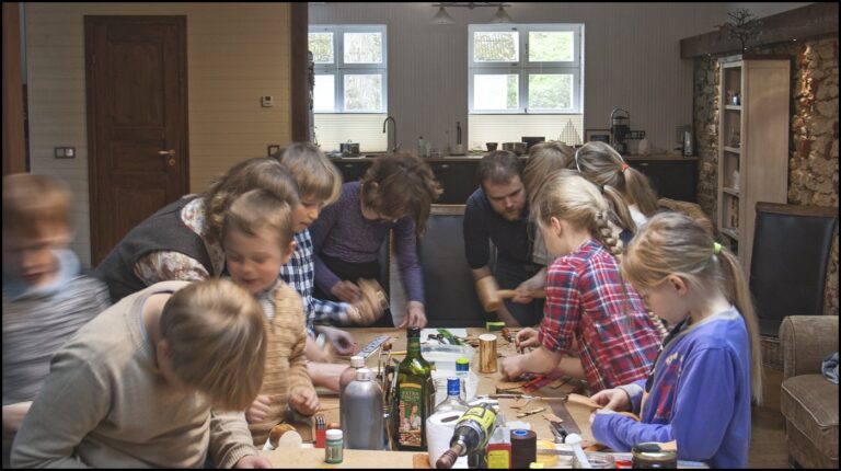 Leather craft workshop for Keila Lätte school students